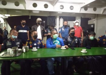 KSOP Batam menyampaikan terkait tiga nelayan yang berhasil dievakuasi. (Foto: Muhamad Ishlahuddin)